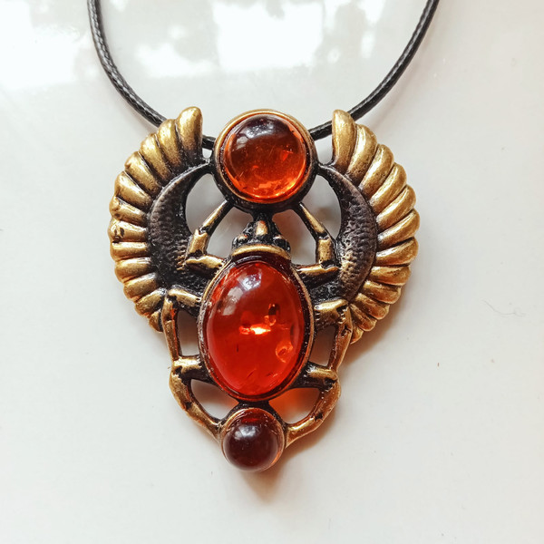 Egyptian Scarab Beetle Necklace Amber Gold Brass Amulet Pendant Jewelry Men Women Brutal Big Protection Pendant.jpg