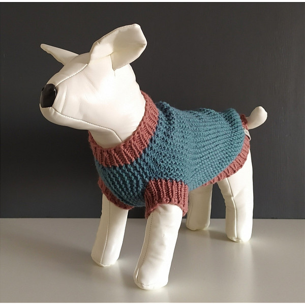 Warm-knitted-sweater-for-small-dogs-2