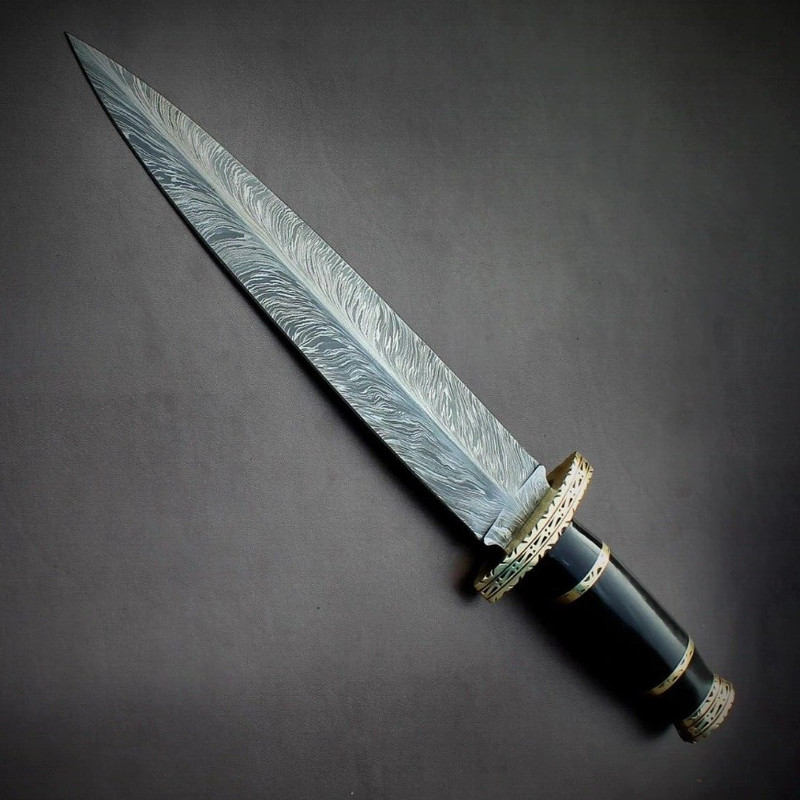 Feather Pattern Damascus Knife Dagger  Bull Horn Handle  Custom Handmade GIFT.jpg