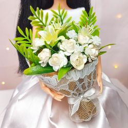 Miniature bouquet of white lilies for doll in 1:6 scale,Decoration for a doll wedding,Flowers for dolls,Dollhouse