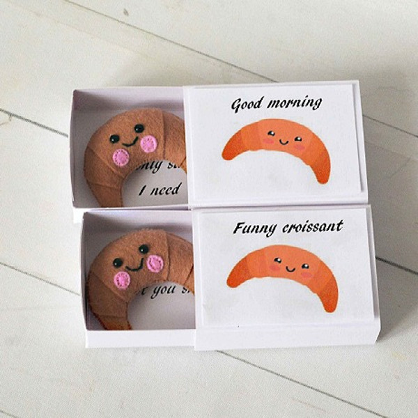 funny-croissant-cute-surprise-love-gift-for-him-pocket-hug-in-a-box-boyfriend-gift-girlfriend-gift-small-gift-for-husband-for-wife (12).jpeg