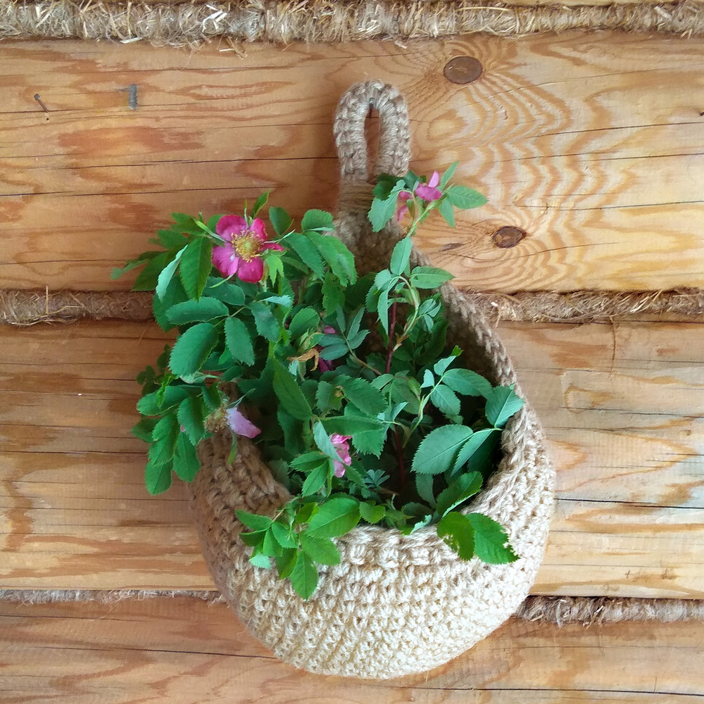 Hanging wall basket18 5.jpg