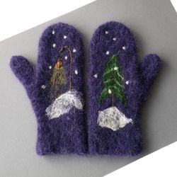 Alpaca mittens for Woman's, Small size mittens.  Mittens with embroidery. Warm gift for her.