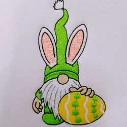 Easter Gnome machine embroidery design