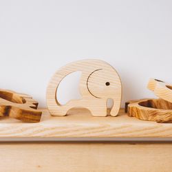 Wooden Teether Toy Various Shapes, Small Wooden Baby Ttether, Gender Neutral Baby Shower Gift, Birth Toy Gift