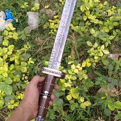 beautiful handmade damascus sword 28 inch with leather sheath