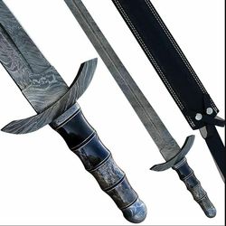 Damascus Steel Sword, Custom-made Damascus Hunting Sword, Dyed Bone Hunting Sword