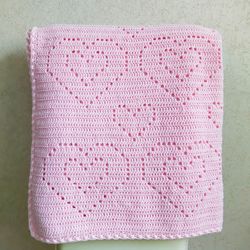 Crochet filet baby blanket patterns Heart crochet blanket for baby girl