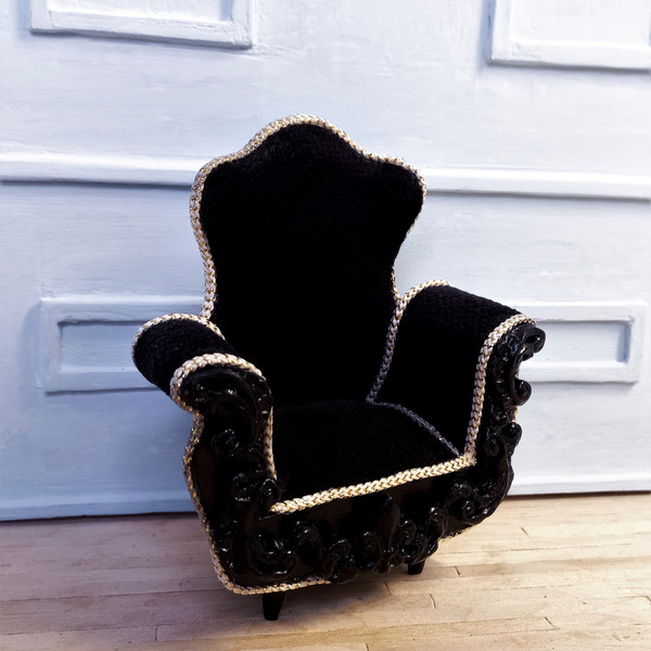 Black_Doll_Chair6.jpg