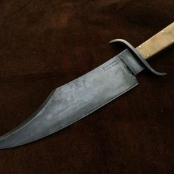 Bowie Hunting Knife for Hunting, Hand forged Hunting Bowie Knife, Steel Aged Bowie Knife