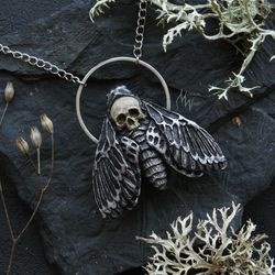 Death head moth jewerly, skull moth pendant, death moth necklace, witchy jewelry, gothic jewelery,hawk moth