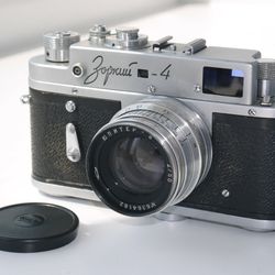 ZORKI 4 Russian Leica Copy 35mm Film RF Camera with Jupiter 8 Lens Vintage Decor