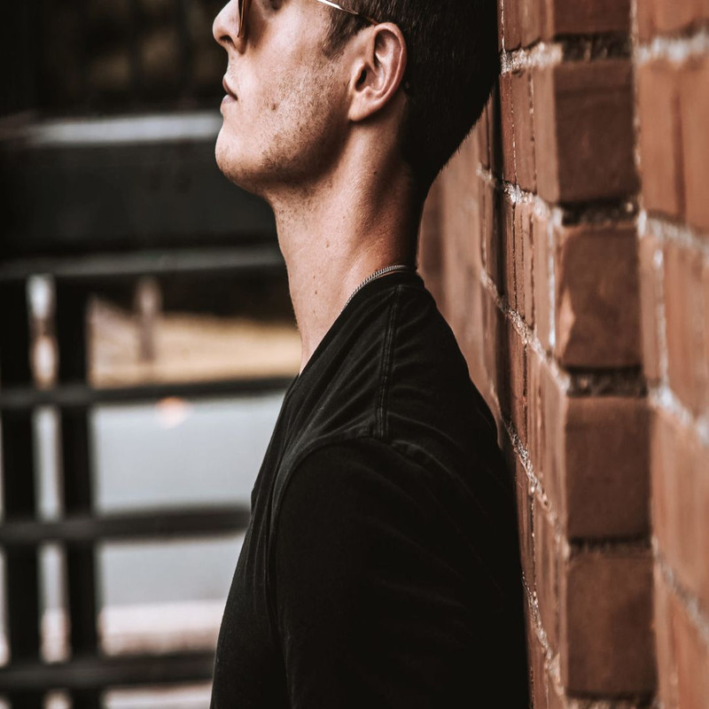 1080x1080 size jamieson-murphy-aVK6zfswuAQ-unsplash-scaled-1-1594x1062.jpg