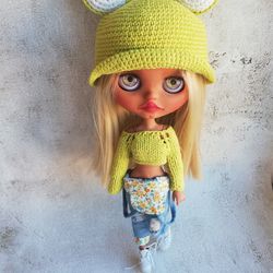 Set of clothes for Blythe doll crochet green hat panama Frog plus knitted top with sleeves winter doll outfit sweater
