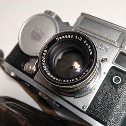 CARL ZEISS JENA Sonnar Lens 1:2 5 cm red T CONTAX III 1939 Zeiss Ikon Rangefinder Camera