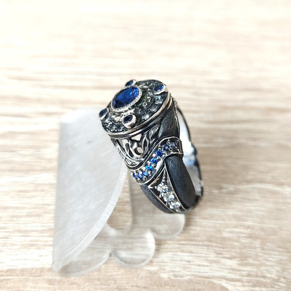 COOL GIFT PATTERNED RING ONE OF A KIND