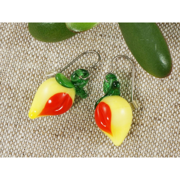mango-earrings-lampwork-murano-glass-earrings-yellow-green-red-fruit-earrings-jewelry