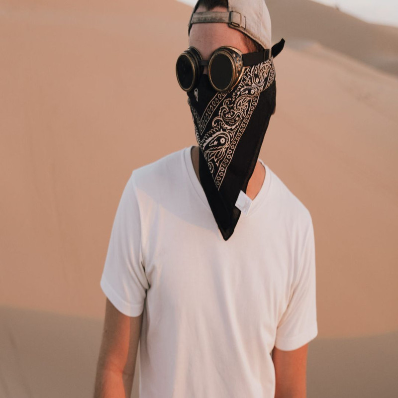 1080x1080 size IMG_4927-1594x1062.jpg