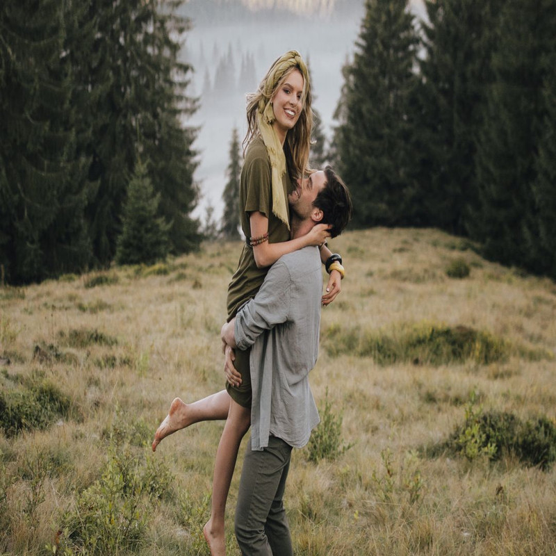 1080x1080 size signatureditsfreerawsDSC_9560-1594x1062.jpg