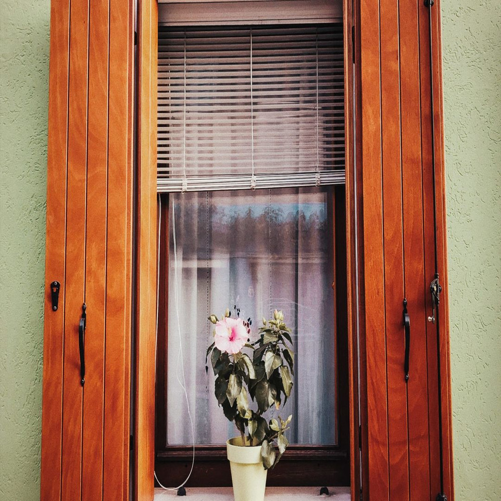 1080x1080 size jose-alejandro-cuffia-hyHcHVCPFtI-unsplash-scaled-1-1594x1062.jpg