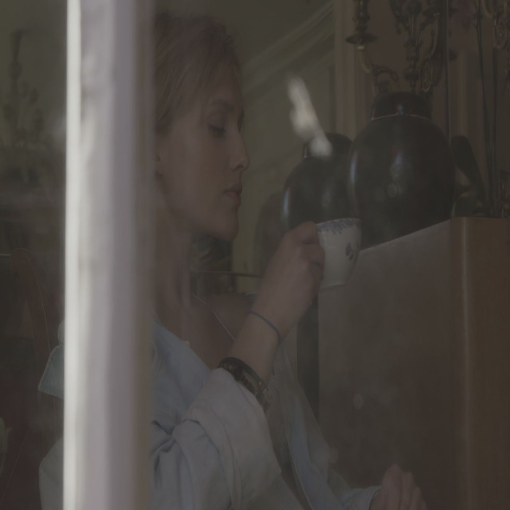 1080x1080 size fbion.com-1606899067176.00_00_06_00.Quadro002-1594x1062.jpg