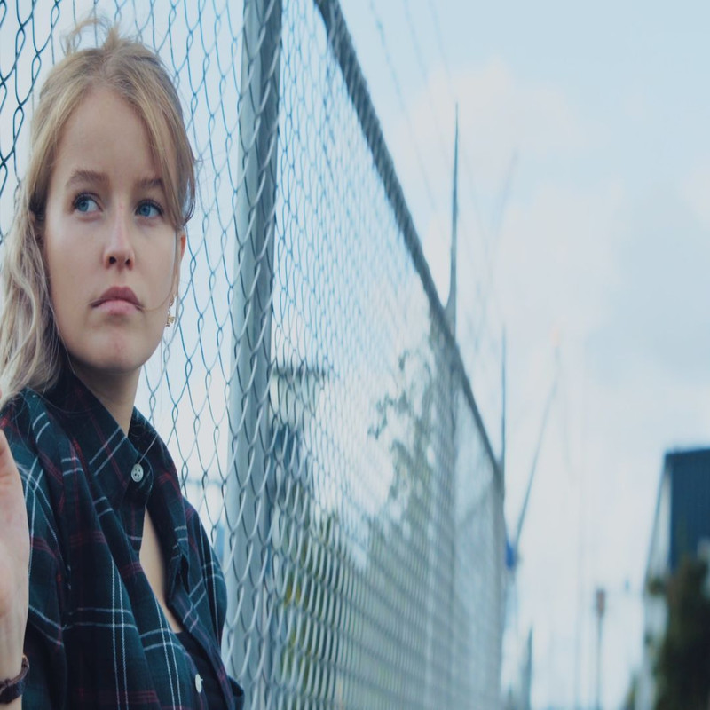 1080x1080 size fbion.com-1606899236308.00_00_02_00.Quadro001-1594x1062.jpg