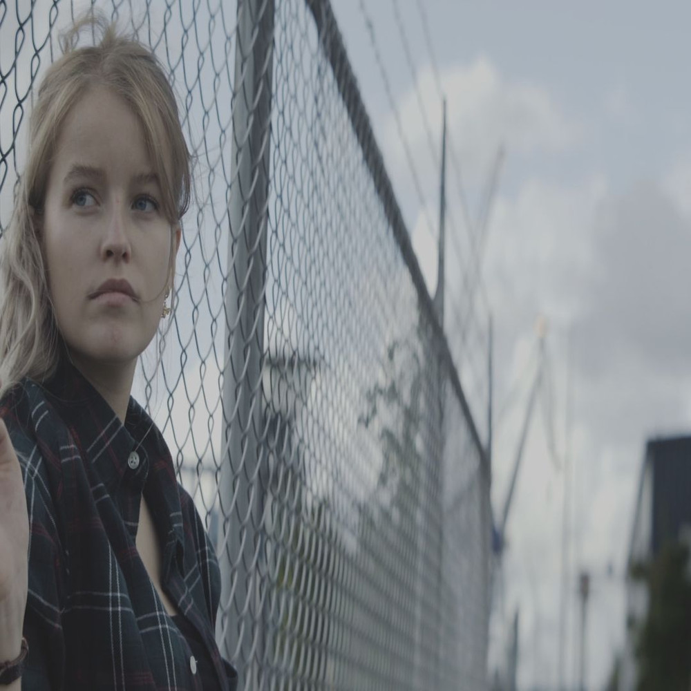 1080x1080 size fbion.com-1606899236308.00_00_02_00.Quadro002-1594x1062.jpg