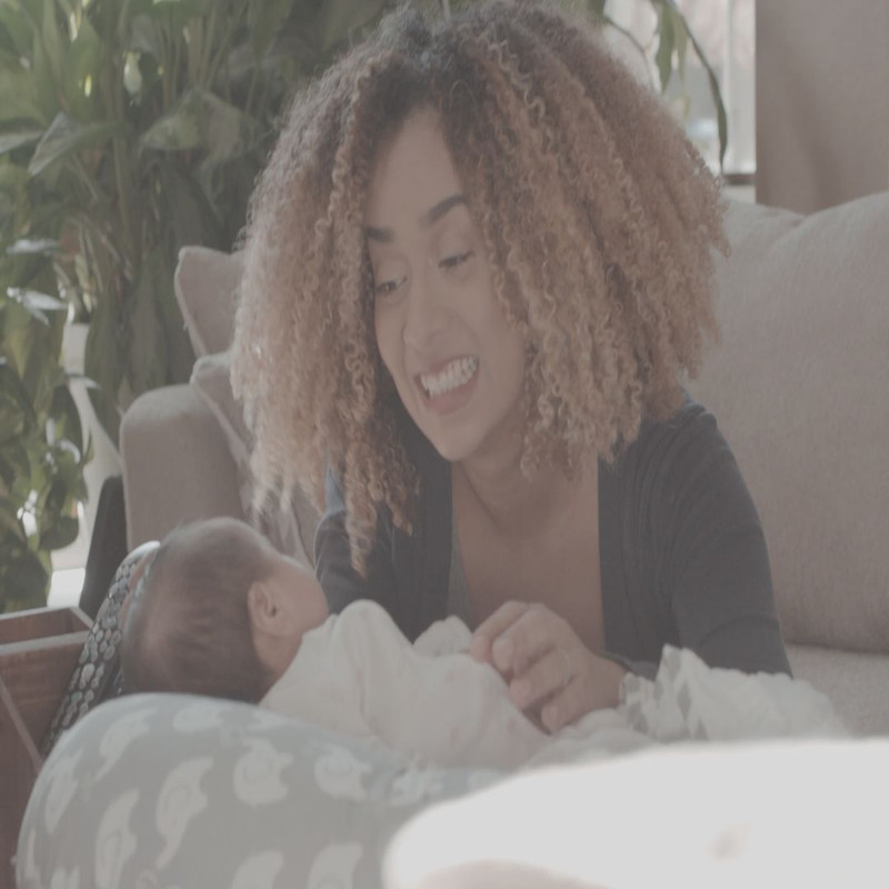 1080x1080 size woman-crouching-by-her-baby-and-taking-to-him-convert-video-online.com_.00_00_00_00.Quadro001-1594x1062.jpg