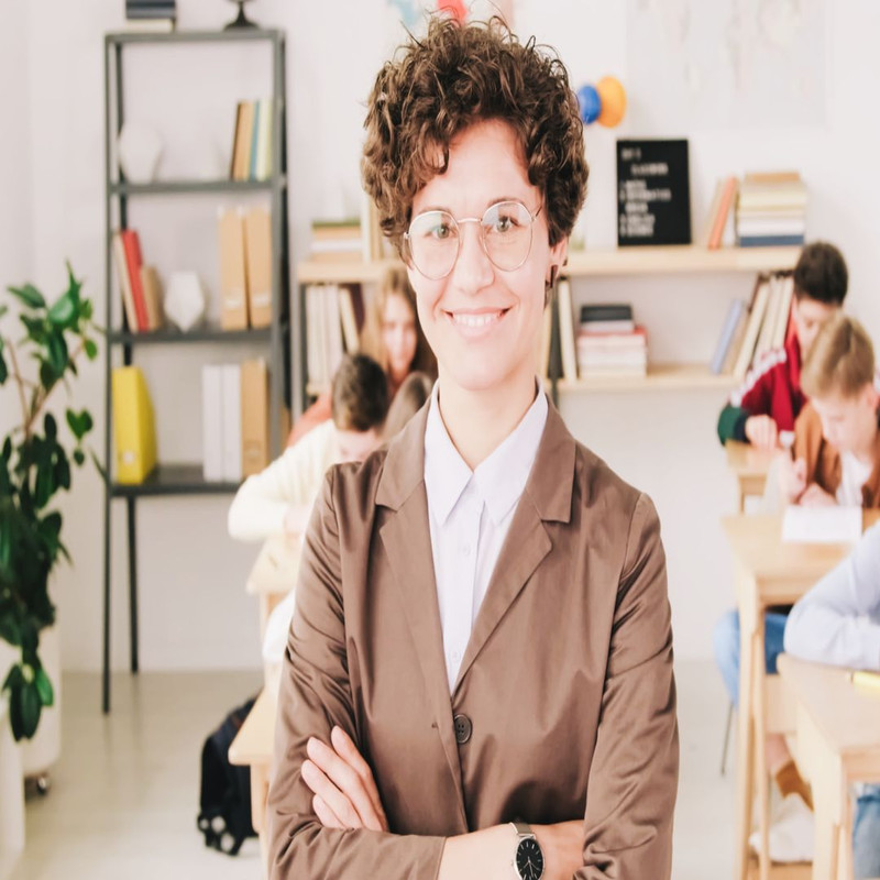 1080x1080 size production-ID_5200019.00_00_00_00.Quadro001-1594x1062.jpg