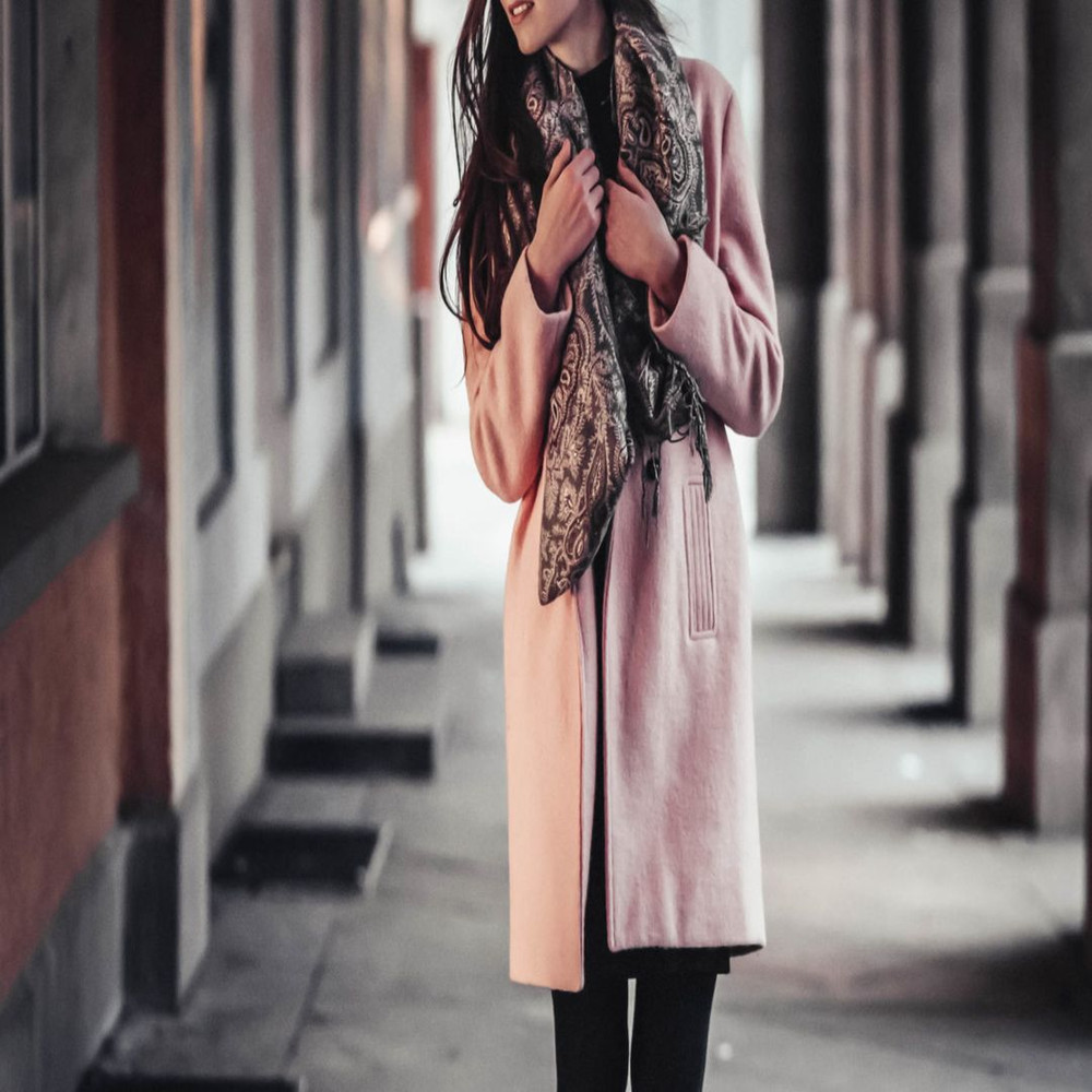 1080x1080 size freestocks-8hAsLeE6Fbo-unsplash-scaled-1-1594x1062.jpg