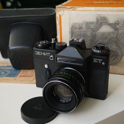 zenit et slr camera helios 44 2 58mm f2 lens for m42 original box vintage decor