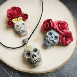 Skull pins - Skull brooch, skeleton witch necklace, Day of The Dead