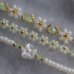 flower bracelets set, floral bracelets, daisy bracelet, beaded jewellery, accessories, handmade works , green bracelets