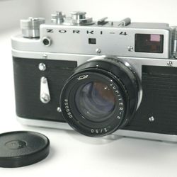 ZORKI 4 Russian Leica Copy 35mm Film RF Camera with Jupiter 8 Vintage Decor