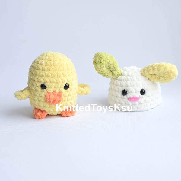 Easter-gift-duck-plushie
