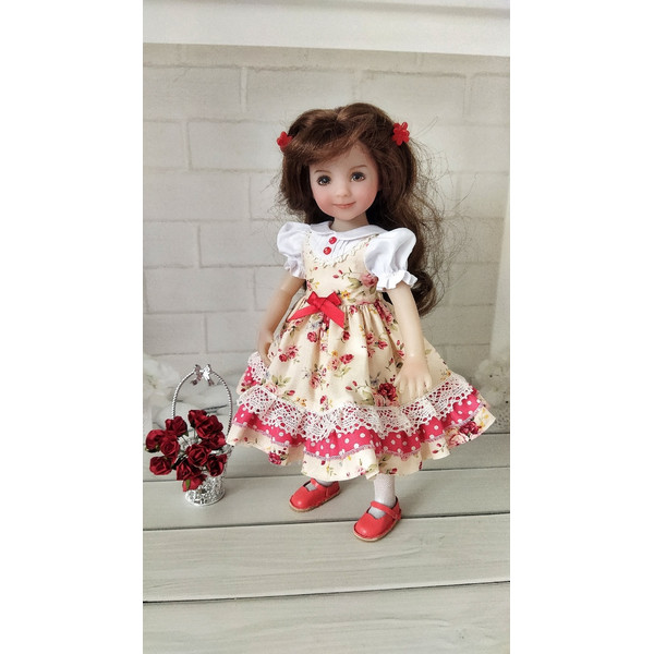 With red flowers dress for Little Darling dolls-6.jpg