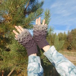 Grey scaly mitts, Women's winter fluffy mittens, Knitted mittens with  ornament
