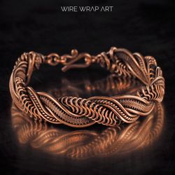 Unique handmade copper wire wrapped bracelet for woman, Wire woven Wire wrap art jewelry, Handmade 7th Anniversary gift