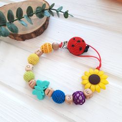 Personalized wooden pacifier clip rainbow ladybug - crochet dummy clip chain for baby girl - baby shower gift