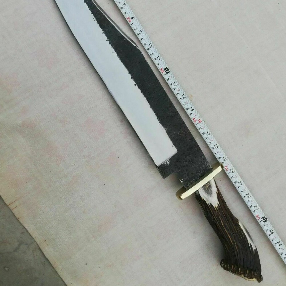 Black Smith Knife.jpg
