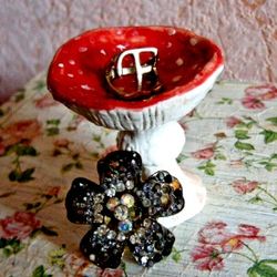 Ceramic mushroom jewelry dish. Amanita stand for earring rings. Fly agaric decor gift