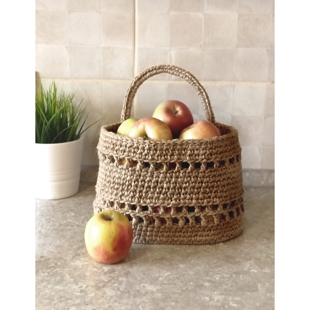 crochet hanging basket 02.jpg