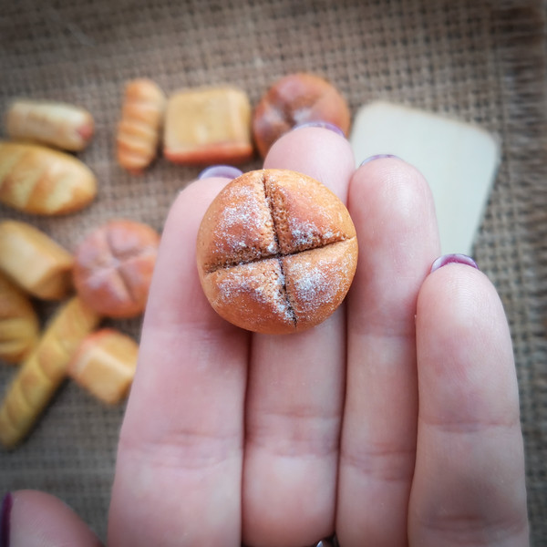 miniature bread.jpg