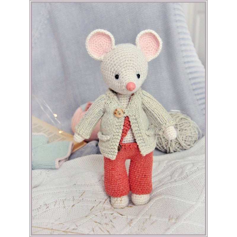crochet-pattern-mouse-toy-amigurumi-boy-06.jpg