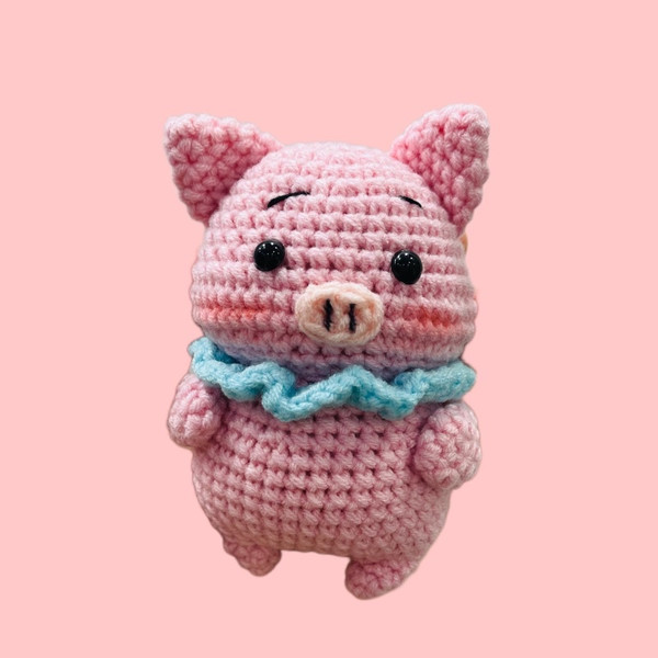 Baby pig 15 cm.jpg