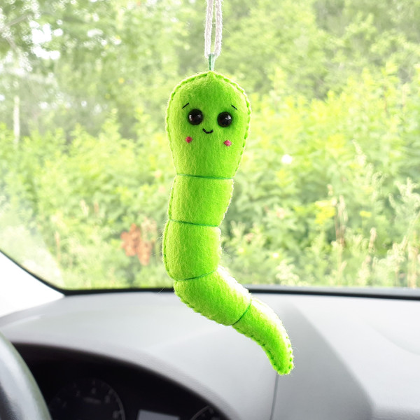 Green-Worm-car-decor