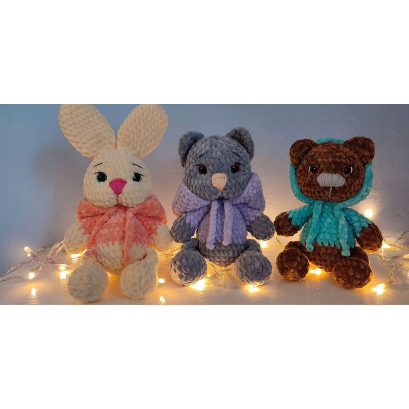 3 BUNNY CROCHET PATTERN.png