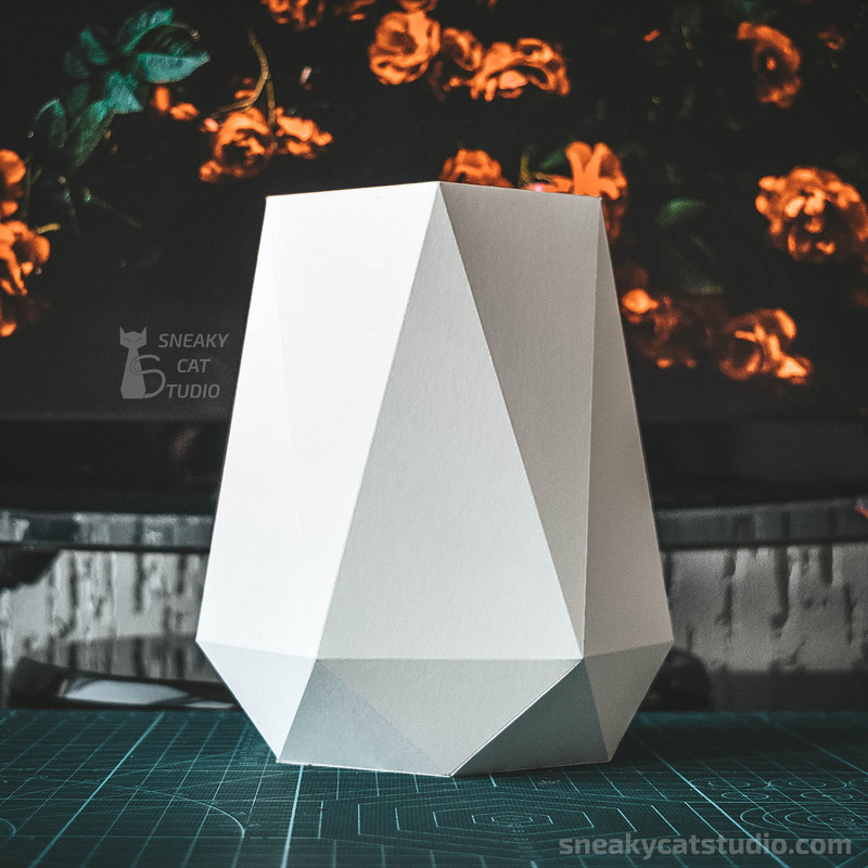 Vase-Planter-flowerpot-DIY-papercraft-paper-craft-low-poly-Pepakura-PDF-3D-Pattern-Template-Download- origami-sculpture-model-decor-flower-4.jpg