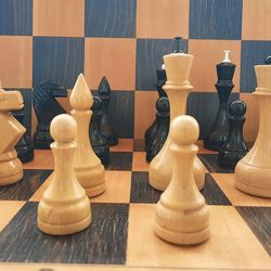 Old wooden Soviet big (11.5 cm king) chess pieces set Oredezh, 1960s vintage Russian chessmen USSR