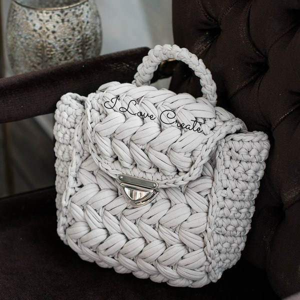 knit backpack pattern.jpg